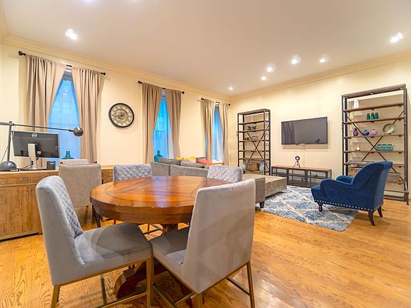 4th image of 57 E 54th St #3