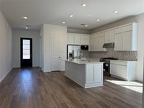 3rd image of 26227 Forest Brush Ln