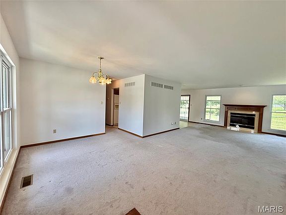 5th image of 3675 Bostons Farm Dr