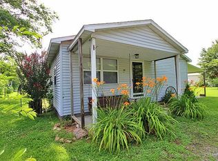25 Menz St, Chaffee, MO 63740