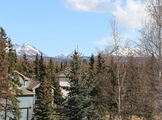 9398 Autumn Ridge Cir, Anchorage, AK 99507