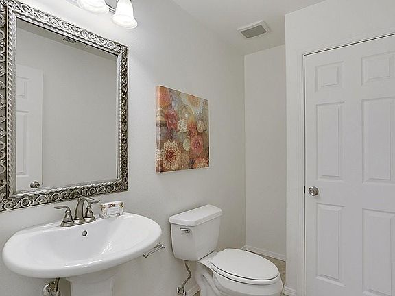 2nd image of 3225 156th St SW APT 6