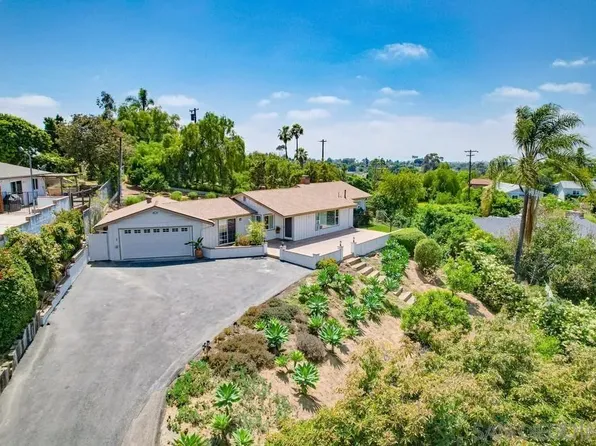 1229 Phillips St, Vista, CA 92083