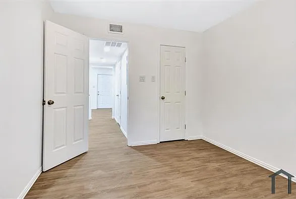 901 Bessie St #205 — Photo 21