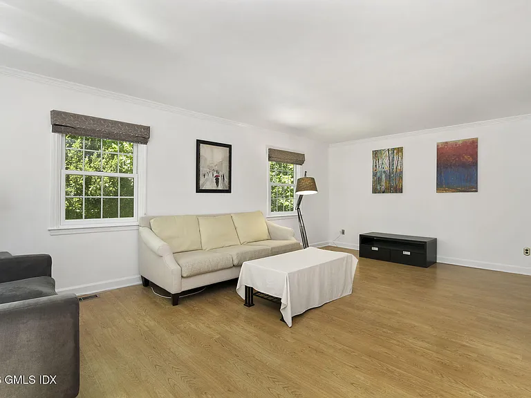 60 Greenwich Hills Dr #60 — Photo 9