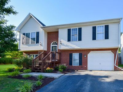 4714 Meadow Crossing Ln NE, Roanoke, VA, 24019