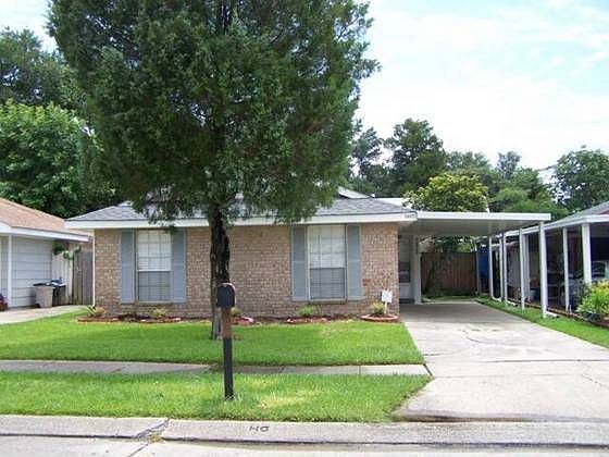 1st image of 5825 S Oak Dr