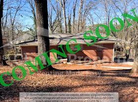 630 Lisa Ln, Birmingham, AL