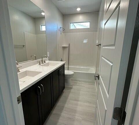 4th image of 5108 E Helena Way