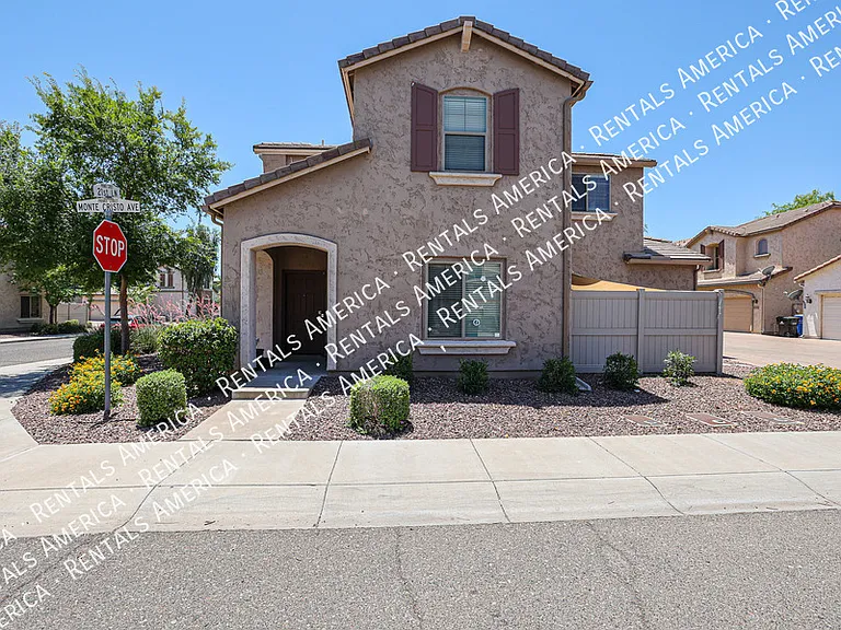 2127 W Monte Cristo Ave — Photo 5