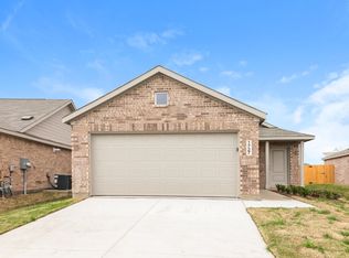 1727 Crossbill St, Forney, TX 75126