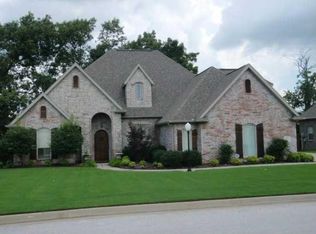 3224 E High Meadows Dr, Fayetteville, AR 72764