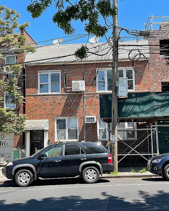 1st image of 9837 Corona Ave