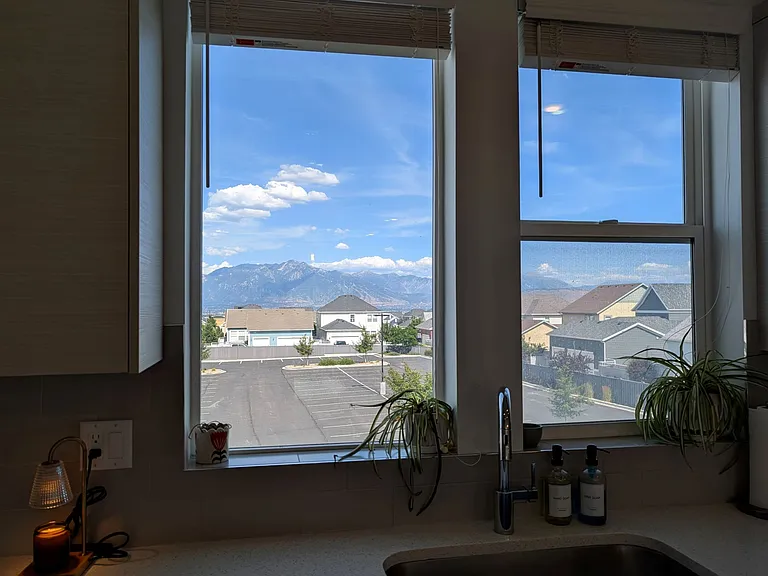 Unobstructed views of Wasatch mountains