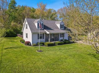 10600 S Poplar Dr, Glouster, OH