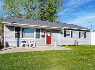 142 Ebony Ln, Fairborn, OH 45324