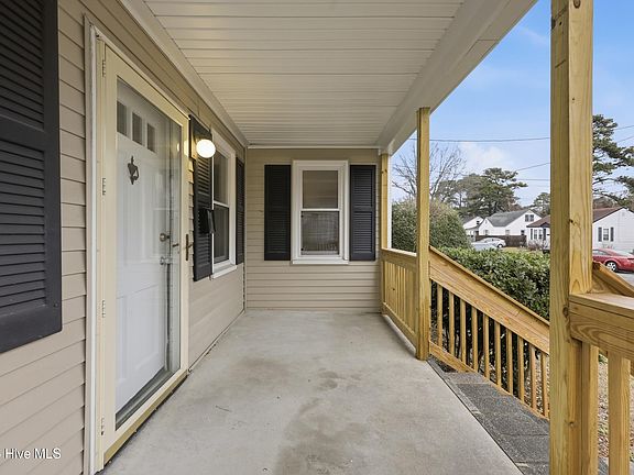 4th image of 201 Harrell Street