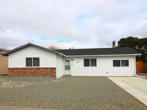 510 Paige Loop W, Los Alamos, NM 87547