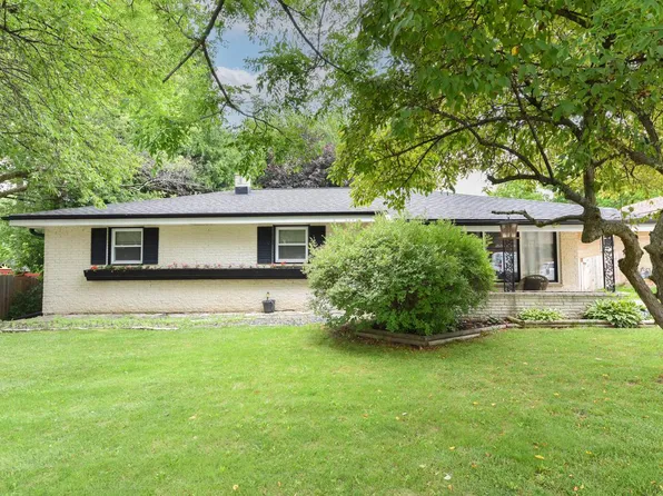 2382 S 93rd STREET, West Allis, WI 53227