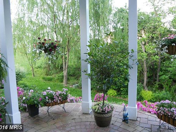 5th image of 22672 Cricket Hill Ct