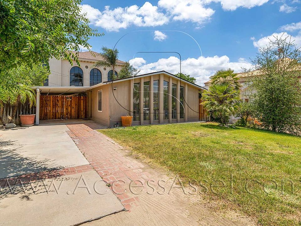 1st image of 41868 4th St