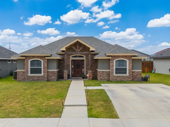 1820 Rebecca Ln, Eagle Pass, TX 78852