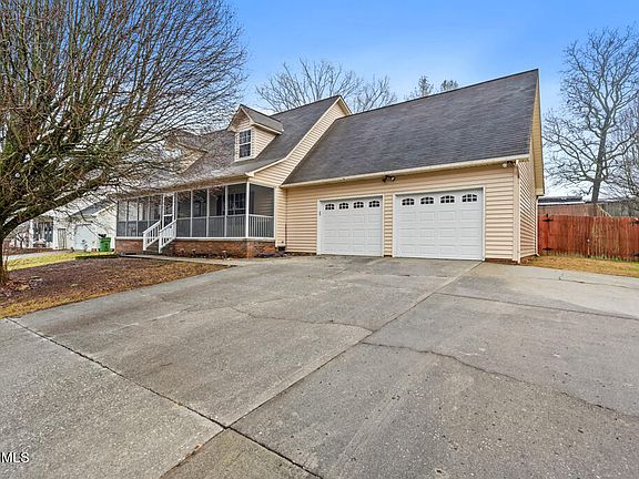 2nd image of 4524 Bucknell Dr