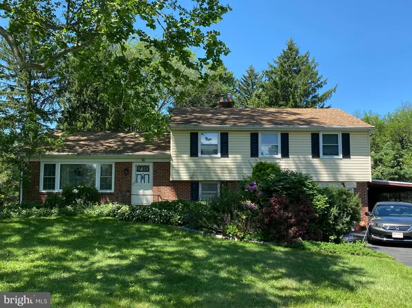 1634 Highpoint Ln, Aston, PA 19014