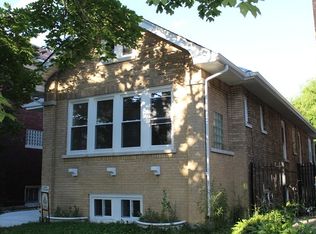 6439 N Washtenaw Ave, Chicago, IL 60645