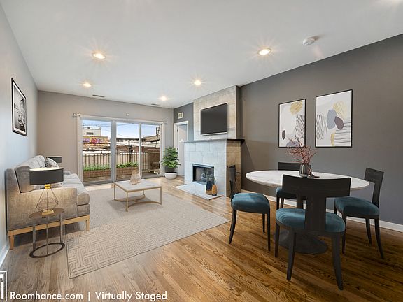 2nd image of 912 W Chicago Ave #202