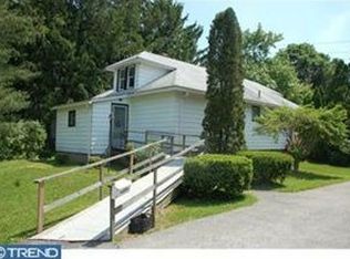 885 Naamans Creek Rd, Chadds Ford, PA 19317