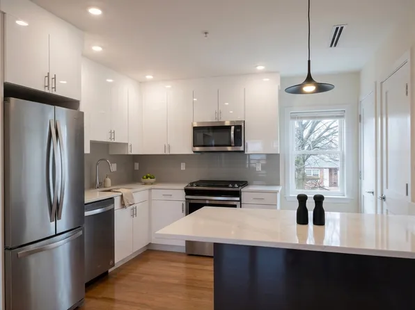 15 Kelley Ct #4, Brighton, MA 02135