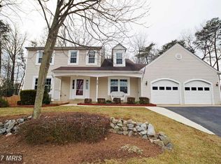 513 Stoney Creek Ct, Sterling, VA 20164