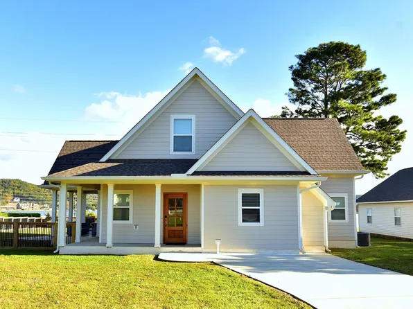 2401 Cowen Cir, Guntersville, AL 35976