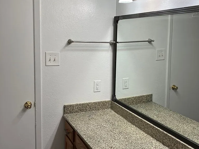 Ridgmar Townhomes 168 LLC — Photo 39