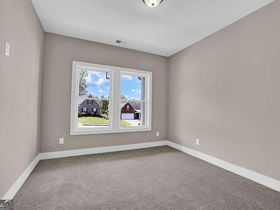 4th image of 50 River Mill Ln