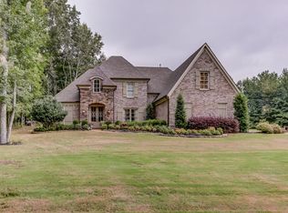 205 Kilmory Dr, Piperton, TN 38066