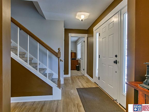 3rd image of 6701 Almira Ln