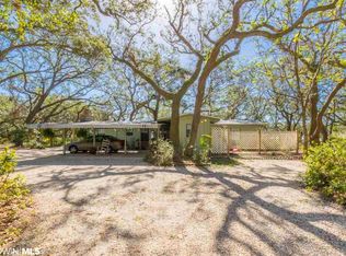 8792 Red Fish Point Rd, Lillian, AL 36549