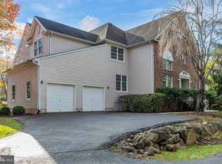 7 Stonewall Cir, Princeton, NJ 08540