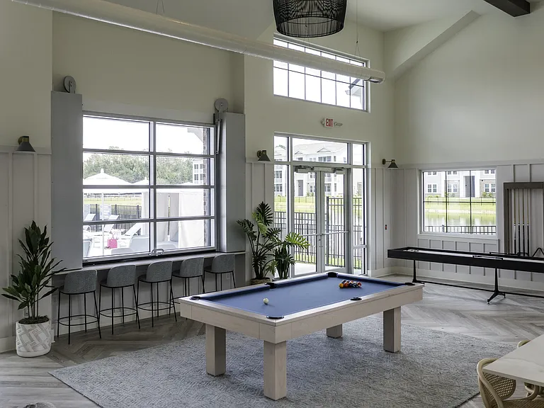 Anchor Pointe Apartments — Photo 11