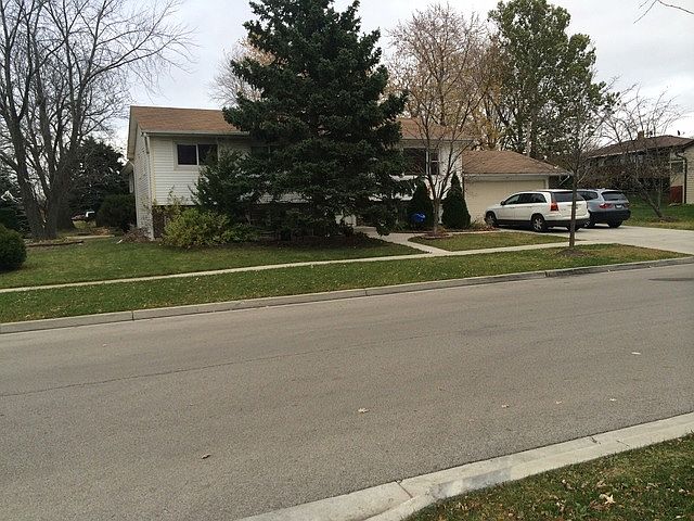 2nd image of 7320 Astor Ave