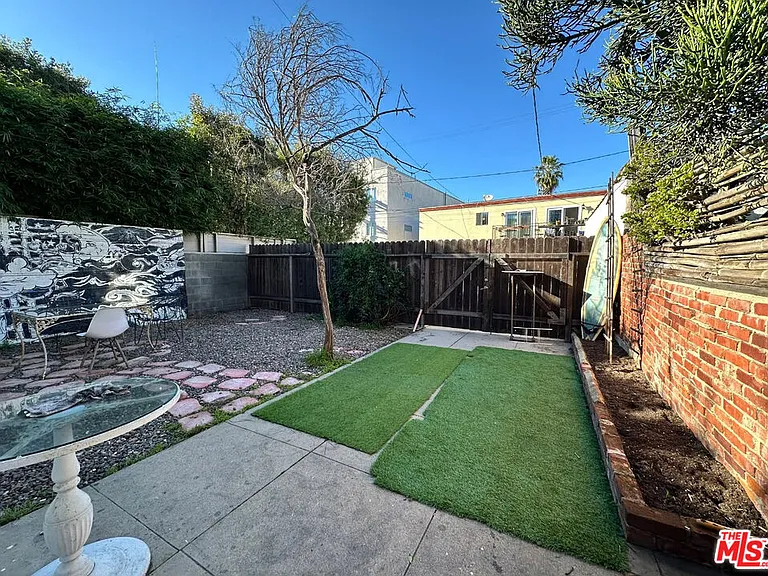 49 Dudley Ave — Photo 34