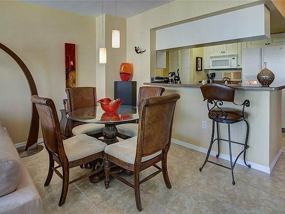 4th image of 347 N New River Drive #1907