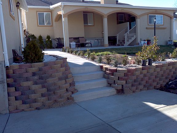 5th image of 6042 W Watt Ln