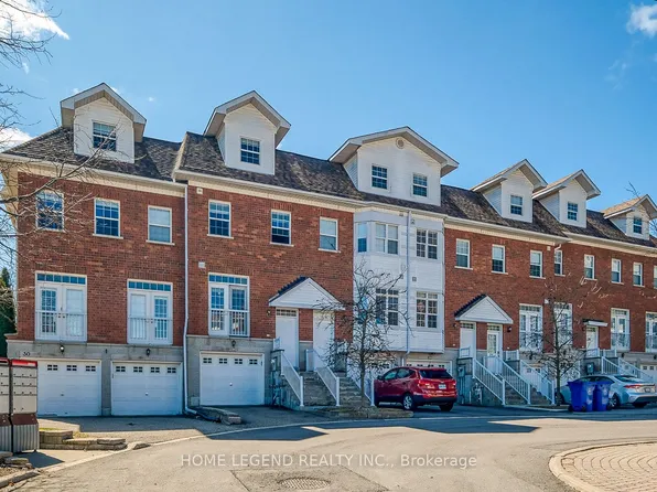 28 Loring Doolittle Ct, Aurora, ON L4G 7Y8