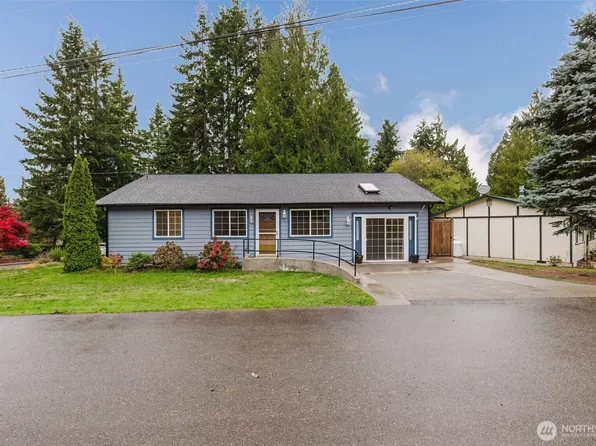 7600 Sandy Way NE, Poulsbo, WA 98370