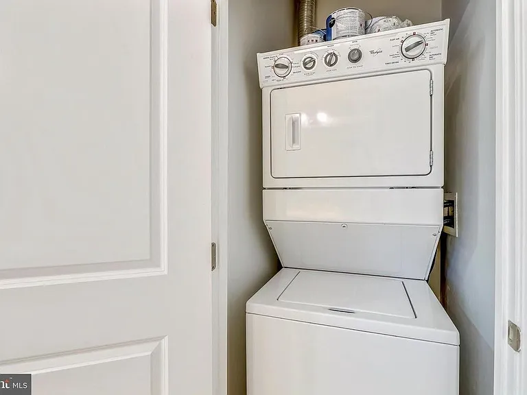 440 L St NW #1106 — Photo 23