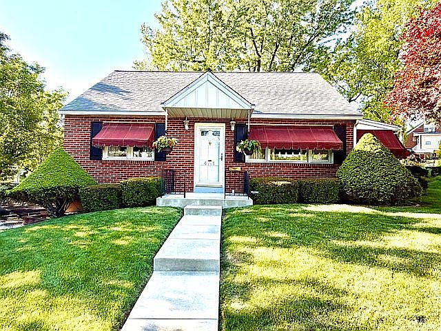 Front of house on W. Summit