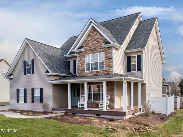 1100 Paxton Dr, Knoxville, TN 37918